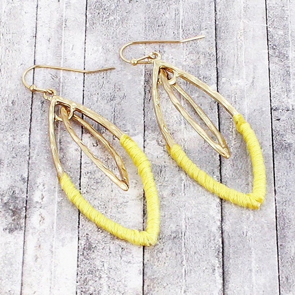 Jewelry - Boho Yellow Gold Earring New